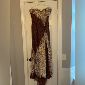 Gorgeous strapless dress for pageants, prom or formal occasion!